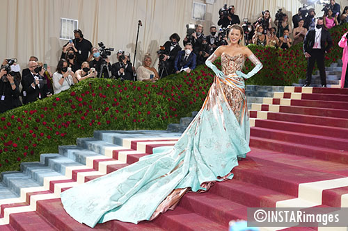 -New York, NY - 20220502-2022 MET Gala-In America An Anthology Of Fashion -PICTURED: Blake Lively -PHOTO by: JOHN NACION/startraksphoto.com This is an editorial, rights-managed image. Please contact Startraks Photo for licensing fee and rights information at sales@startraksphoto.com or call +1 212 414 9464 This image may not be published in any way that is, or might be deemed to be, defamatory, libelous, pornographic, or obscene. Please consult our sales department for any clarification needed prior to publication and use. Startraks Photo reserves the right to pursue unauthorized users of this material. If you are in violation of our intellectual property rights or copyright you may be liable for damages, loss of income, any profits you derive from the unauthorized use of this material and, where appropriate, the cost of collection and/or any statutory damages awarded